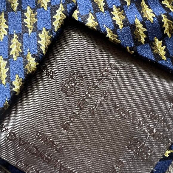 Balenciaga Neck Tie 100% Silk Designer Pointed Leaf Print Work Office Luxury Men - Picture 5 of 5